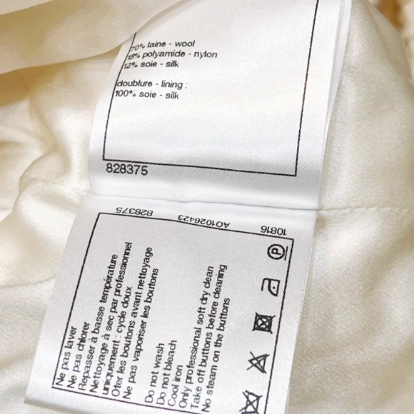 Chanel jacket - Picture 5 of 7